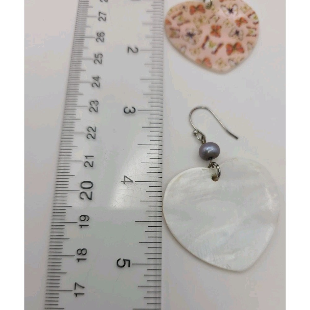 Vintage Heart Shaped Mother Of Pearl Shell Dangle Earrings Butterfly Pattern - Picture 8 of 13